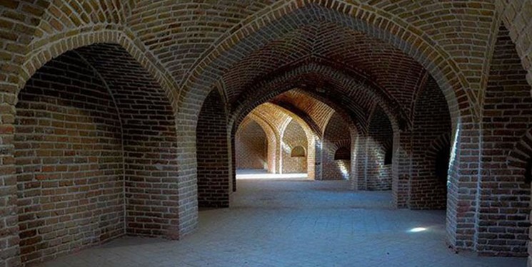 گذری بر زیباترین کاروانسرای مدور ایران/ «تاج‌آباد» در اندیشه جهانی شدن