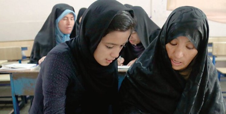 جذب ۱۷۰ بی‌سواد و کم‌سواد اتباع بیگانه در کلاس‌های سوادآموزی خراسان‌جنوبی