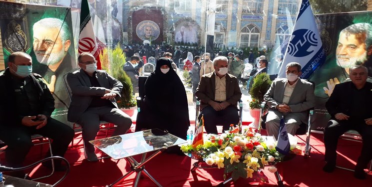 مادر شهید حججی: حاج‌قاسم نمونه صبر و استقامت است