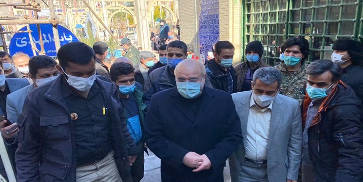 ادای احترام قالیباف به مقام شهید سلیمانی