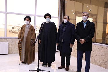 ورود رئیس قوه قضاییه به فرودگاه سمنان