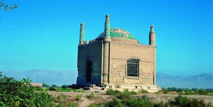میراث تاریخ معاصر، در آستانه تخریب/ وقتی «مقبره شهدای» بجنورد، پاتوق معتادان می‌شود!