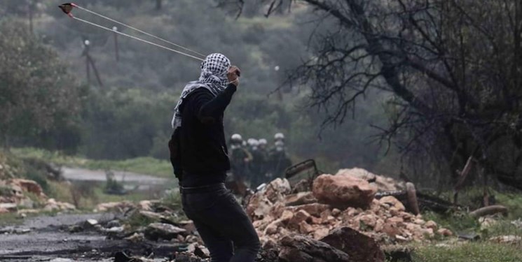 کرانه باختری| از حمله صهیونیست‌ها برای تصاحب یک منزل تاریخی  تا مجروح شدن ده‌ها فلسطینی