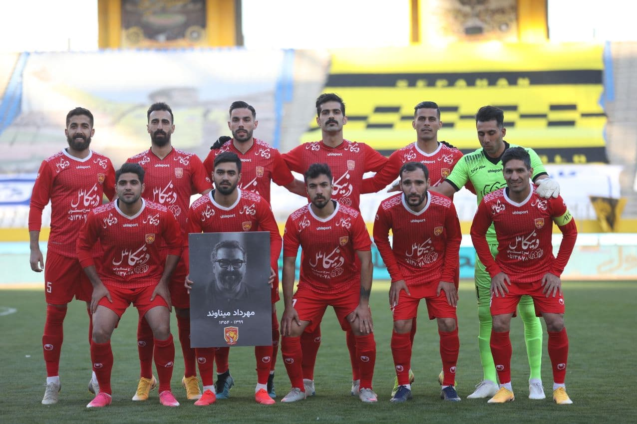 سپاهان،بازي،داور،بازيكنان،عكس،تيم،پنالتي،دروازه،اعلام