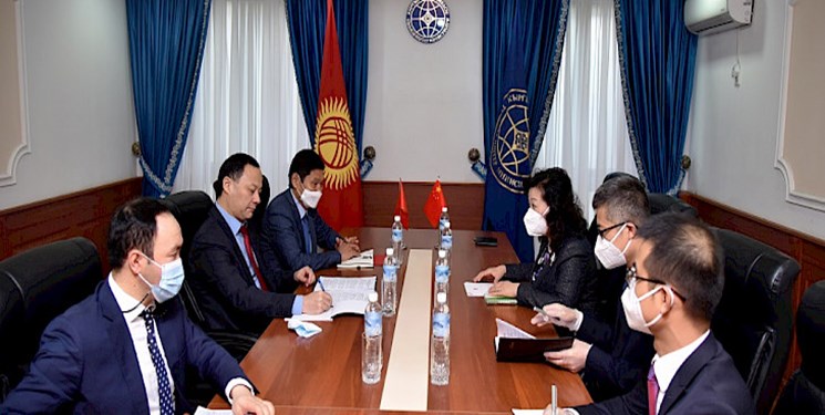 چین واکسن کرونا را  رایگان به قرقیزستان ارسال می‌کند