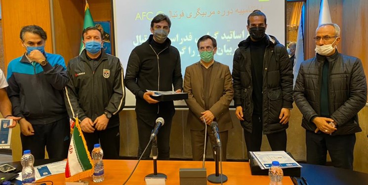 اولین مدرک مربیگری شجاعی و رحمتی صادر شد+تصاویر