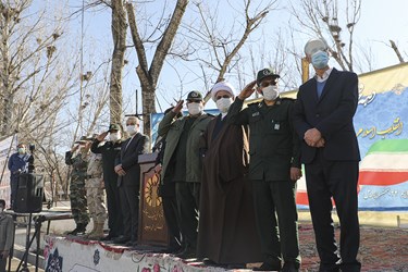 حضور مسئولان استانی در رزمایش خودرویی مردم اردبیل در جشن انقلاب