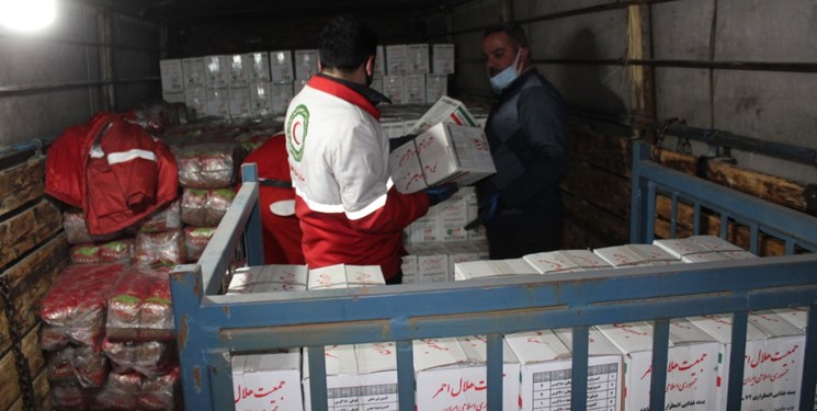 ارسال نخستین محموله امدادی هلال احمر زنجان به زلزله زدگان سی سختی