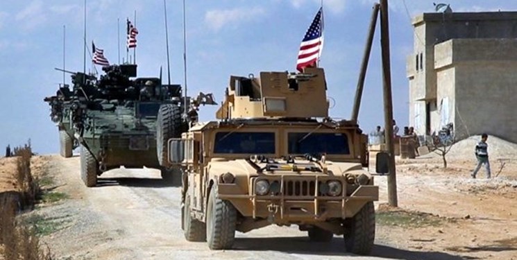 آمریکا ۱۰ تروریست داعشی را به پایگاه خود در سوریه منتقل کرد