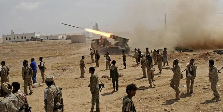 وحشت وابستگان دولت مستعفی یمن از آزادی «مأرب»
