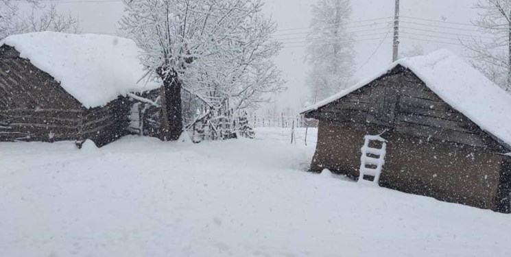بارش شدید برف در ارتفاعات گیلان/ هوای استان به‌تدریج صاف می‌شود