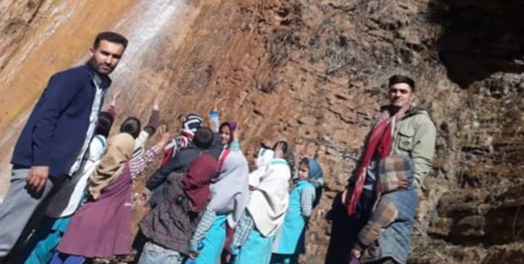 ایثار در دل کوهستان/معلمانی که عشق را سرمشق می‌کنند