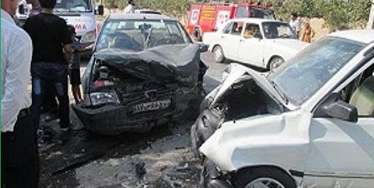 برخورد ۲ دستگاه خودروی سواری در خلیل‌آباد ۶ مصدوم بر جای گذاشت