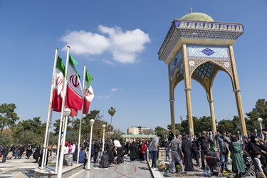 آغاز بهار طبیعت در جوار مزار شهدای گرگان