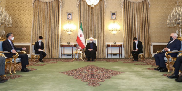 روحانی تاکید کرد: ضرورت تسریع در عملیاتی شدن توافقات ایران و چین درخصوص پروژه‌های زیرساختی
