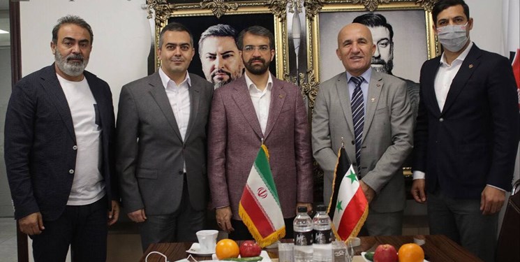 رئیس فدراسیون سوریه در دیدار با مدیرعامل پرسپولیس: لیگ ایران ظرفیت بیش از 16 تیم را دارد +عکس