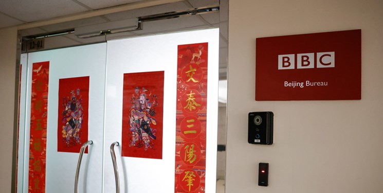 خبرنگار «بی‌بی‌سی» پس از مواجهه با شکایت مردم چین فراری شد