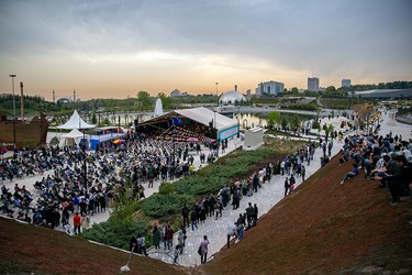 آیین بزرگداشت روز جمهوری اسلامی ایران با عنوان «جشن ملی پرچم» 