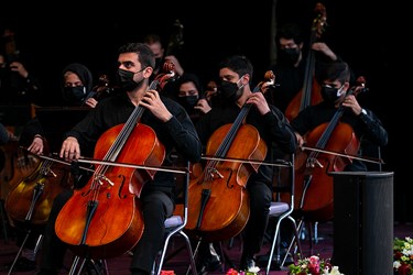  همراهی ارکستر ملی ایران با سالار عقیلی در آیین بزرگداشت روز جمهوری اسلامی ایران با عنوان «جشن ملی پرچم» 