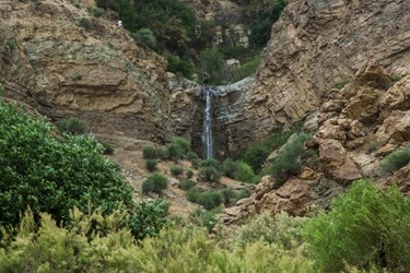 ارتفاع آبشار لت‌مال 35 متر 
