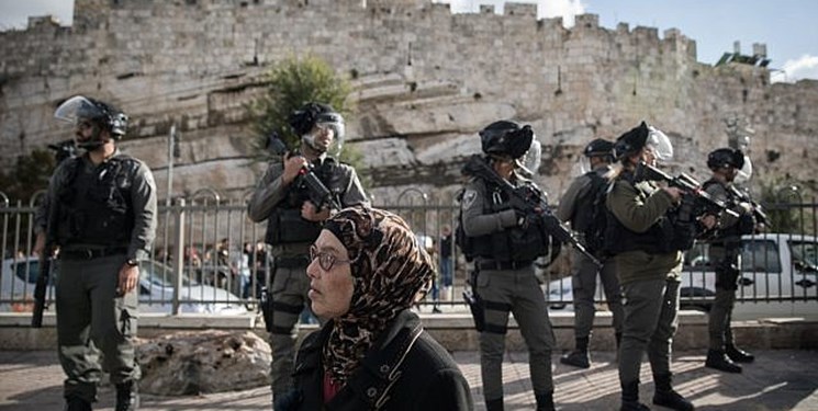 مقاومت فلسطینی‌ها جواب داد؛ عقب نشینی نظامیان صهیونیست از «باب العامود»