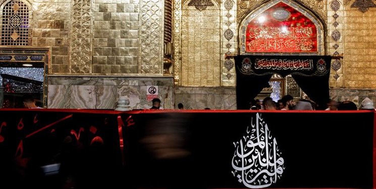 عزاداری  ایام شهادت امیرالمؤمنین در حرم آن حضرت+عکس و فیلم