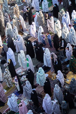 نماز عید فطر در مسجد صاحب‌الزمان(عج)