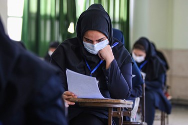 برگزاری امتحانات نهایی  با رعایت پروتکل‌های بهداشتی در اصفهان