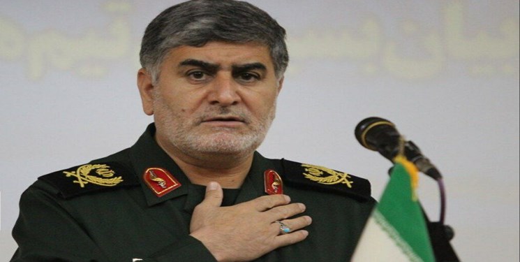 توزیع ۸۰۰۰ کیسه آرد رایگان به مناسبت سالروز فتح خرمشهر بین عشایرنیازمند ایلامی