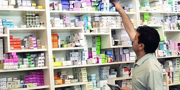 عرضه داروهای ترک اعتیاد در داروخانه‌ها خلاف قانون است