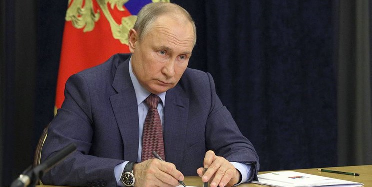 پوتین قانون خروج روسیه از پیمان «آسمان‌های باز» را امضا کرد