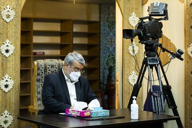  اخذ رای عبدالرضا رحمانی فضلی وزیر کشور پس از بازدید از ستاد انتخابات در آخرین ساعات انتخابات  1400 - حوالی ساعت 23