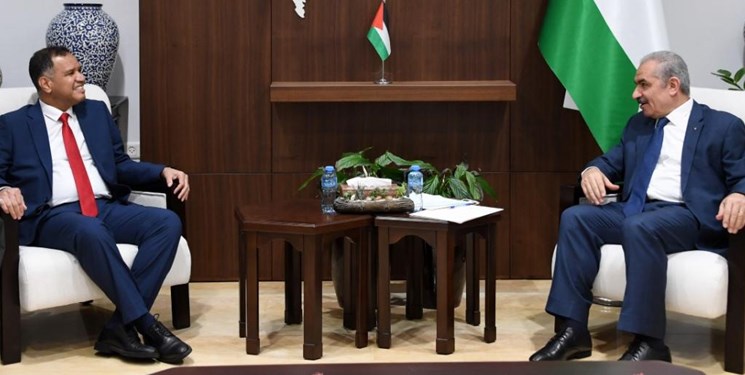 رایزنی نخست‌وزیر فلسطین با سفیر عمان درباره بازسازی نوار غزه