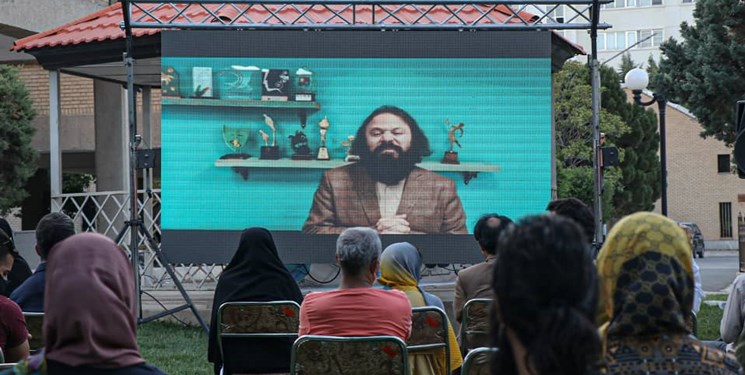 جشنوارهٔ طنز تئارستان به ایستگاه آخر رسید/ نمایش در قزوین هنری ریشه‌دار است