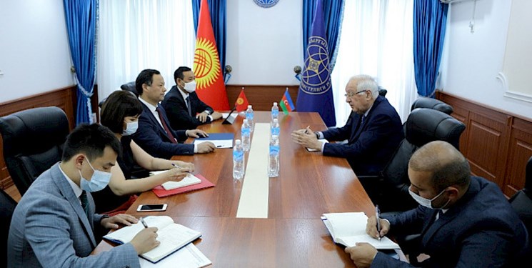 دیدار وزیر امور خارجه قرقیزستان با سفیر آذربایجان