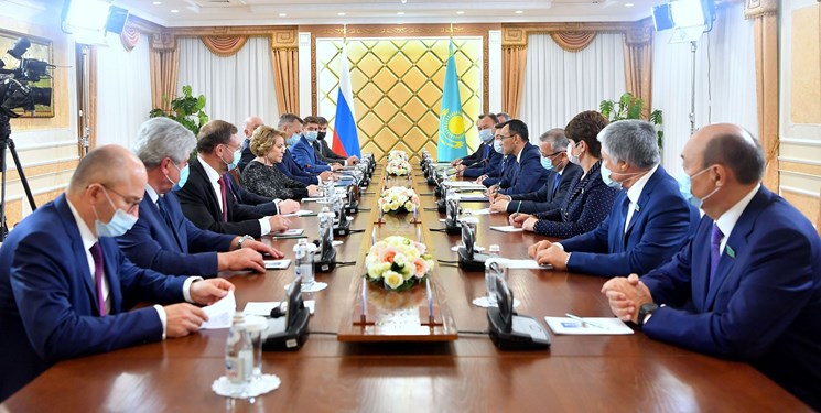 تأکید قزاقستان و روسیه بر توسعه همکاری‌های پارلمانی