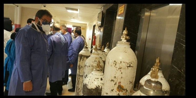بازدید دادیار حقوق عامه از روند تامین اکسیژن مورد نیاز بیماران بستری