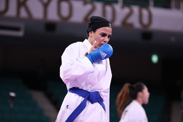 گزارش تصویری از مبارزه‌های سارا بهمنیار در المپیک 
