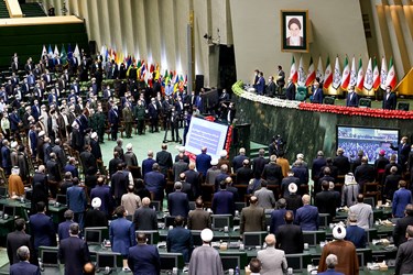 احترام به سرود جمهوری اسلامی ایران در مراسم تحلیف رئیس‌جمهور