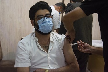 عکس| دومین روز تزریق واکسن برکت به خبرنگاران گیلانی
