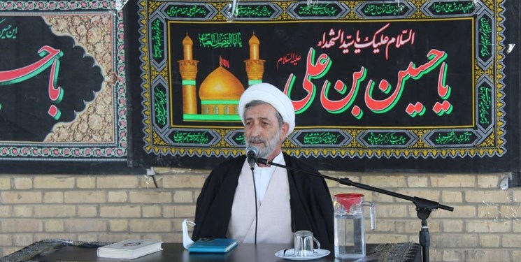 نهضت انقلاب اسلامی با تأسی از امام حسین(ع) به سر منزل مقصود رسید