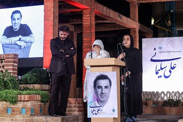 سخنرانی سهیلا جوادی همسر مرحوم سلیمانی در مراسم روز سوم و یادبود مرحوم علی سلیمانی 