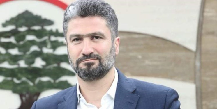 نماینده لبنانی: ایران دوست ماست؛ همه قدردان کسی باشیم که به لبنان سوخت رساند