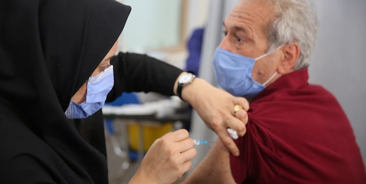آغاز واکسیناسیون رانندگان حمل و نقل درون شهری اسفراین
