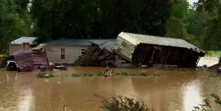 سیلاب مرگبار در «تنسی» آمریکا جان 10 نفر را گرفت
