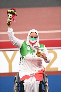 گزارش تصویری از اهدای مدال طلای متقیان و پیروزی والیبال نشسته کشورمان