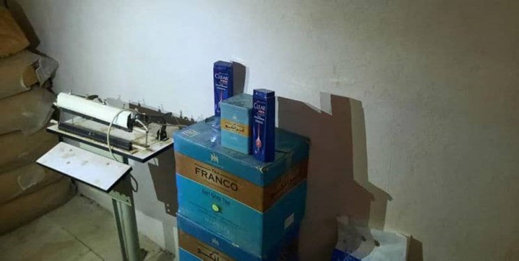 پلمب کارگاه تولید مواد شوینده و چای تقلبی در اصلاندوز