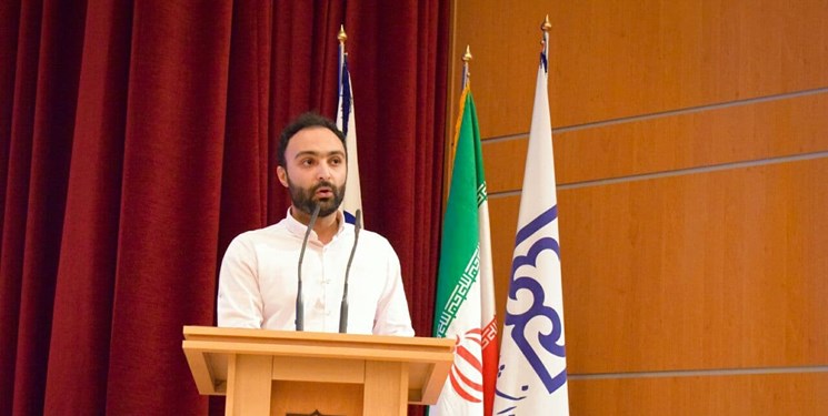 مبانی توسعه راه پیشرفت کشور را بسته است/ دولت جدید به دنبال جهاد پیشرفت باشد