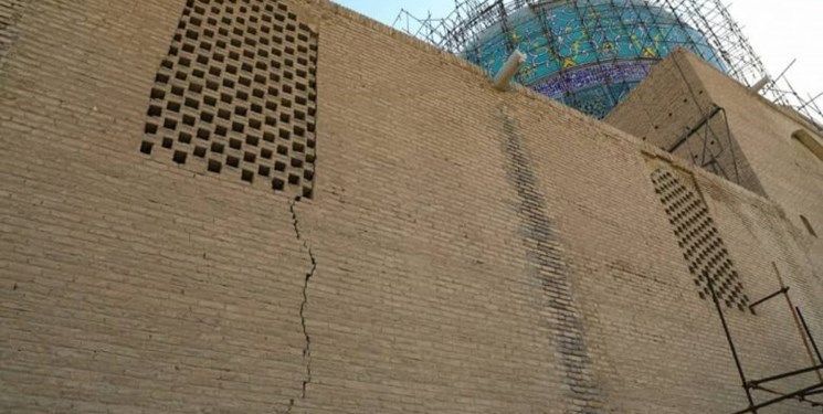 تأثیر عدم جریان زاینده‌رود بر فرونشست زمین در بناهای تاریخی اصفهان