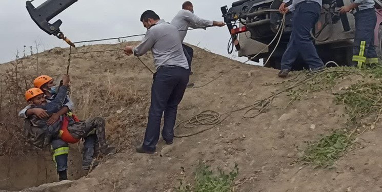 نجات کودک ۱۲ ساله کرمانشاهی از عمق چاه ۲۳ متری